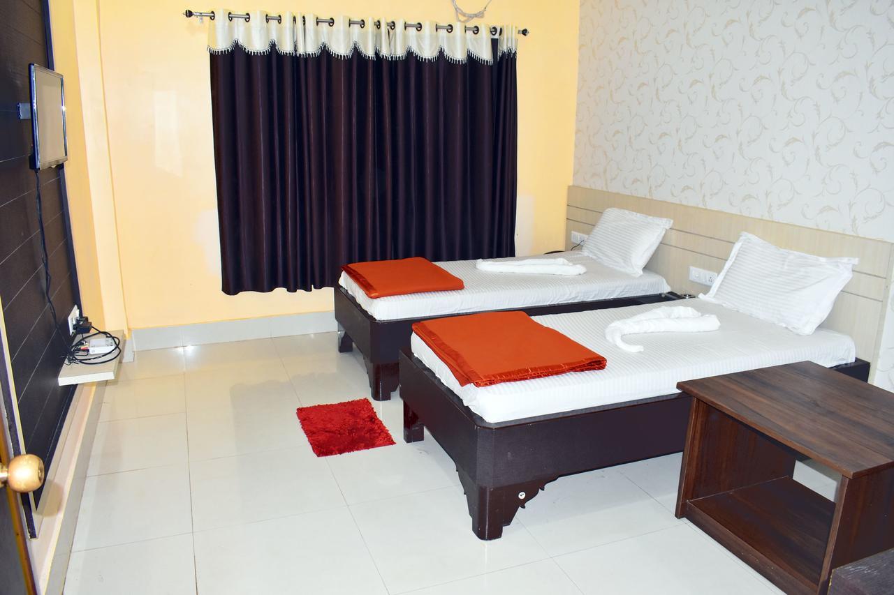 Hotel Triveni Balangir Ngoại thất bức ảnh