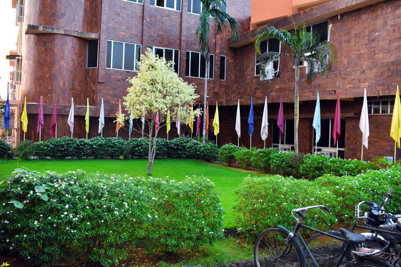 Hotel Triveni Balangir Ngoại thất bức ảnh